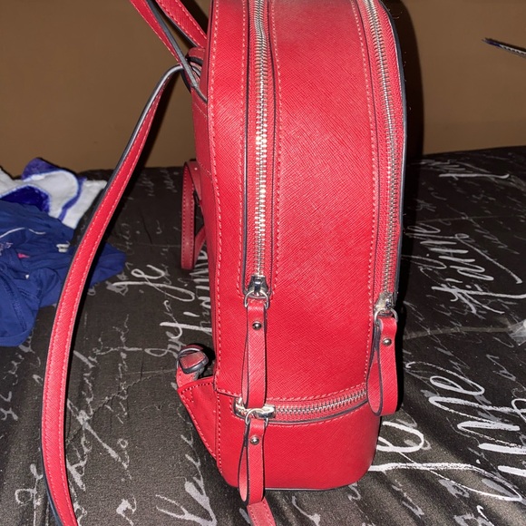 GUESS red backpack - Picture 2 of 5